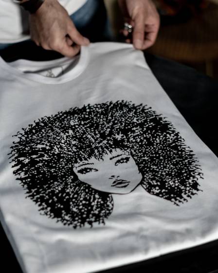 10 Creative Tips to Nail the Artsy Fashion Style